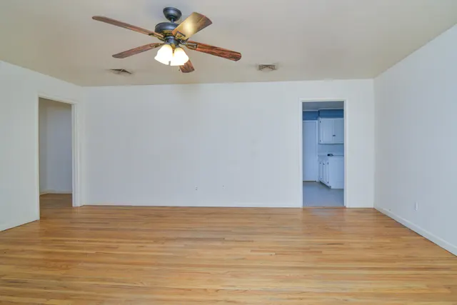 Photo 5 — 3103 38th Street, Lubbock, TX 79413
