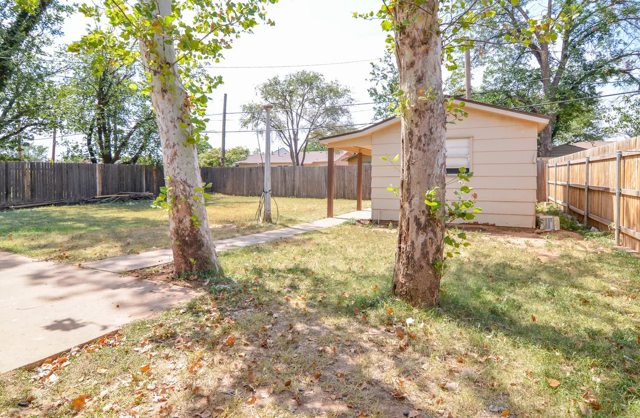 Photo 32 — 3103 38th Street, Lubbock, TX 79413