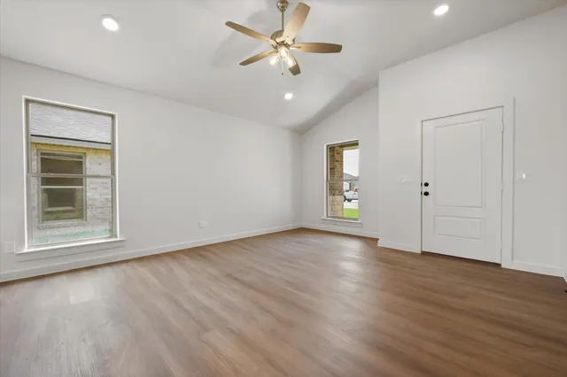 Photo 8 — 6307 Venita Avenue, Lubbock, TX 79407