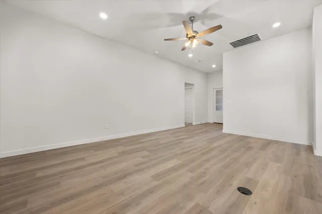 Photo 8 — 8519 24th Street, Lubbock, TX 79407