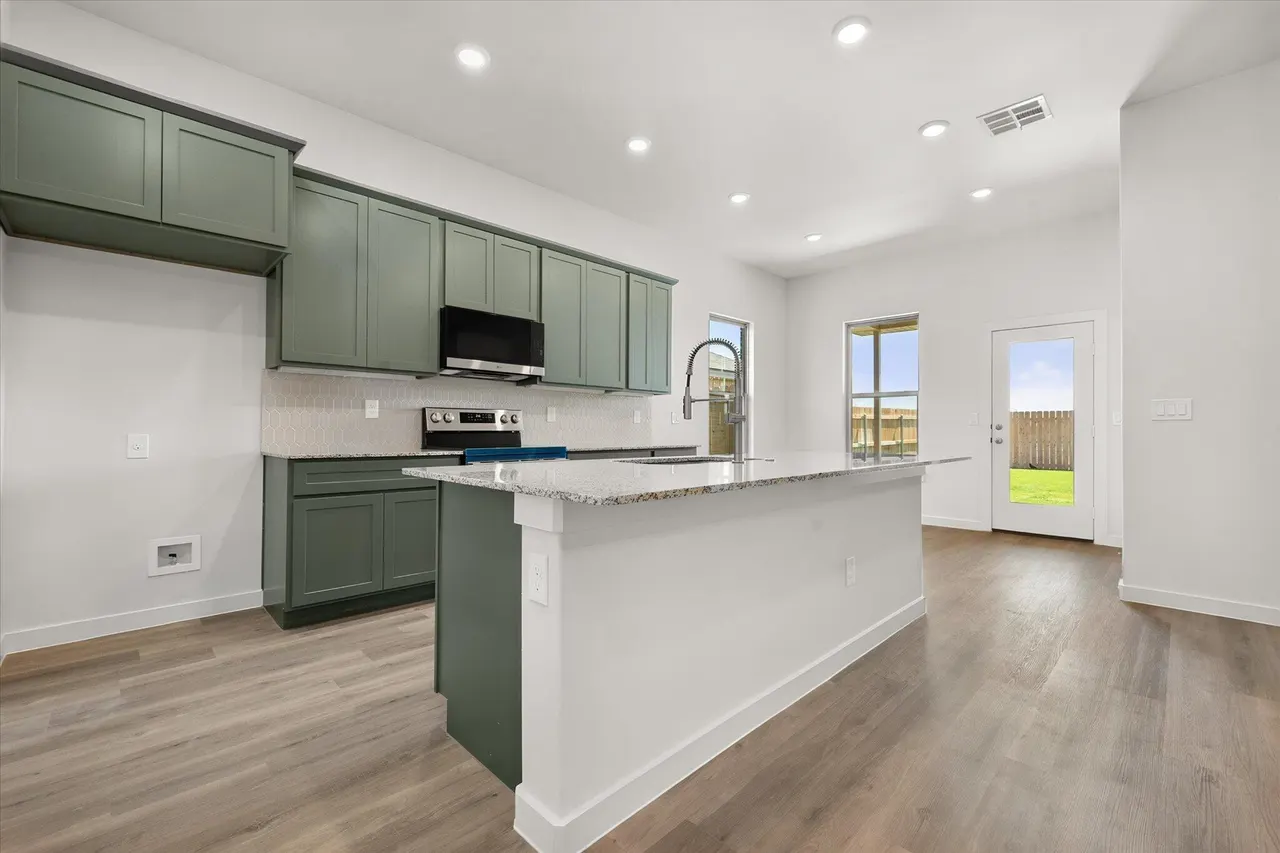 Photo 12 — 8519 24th Street, Lubbock, TX 79407