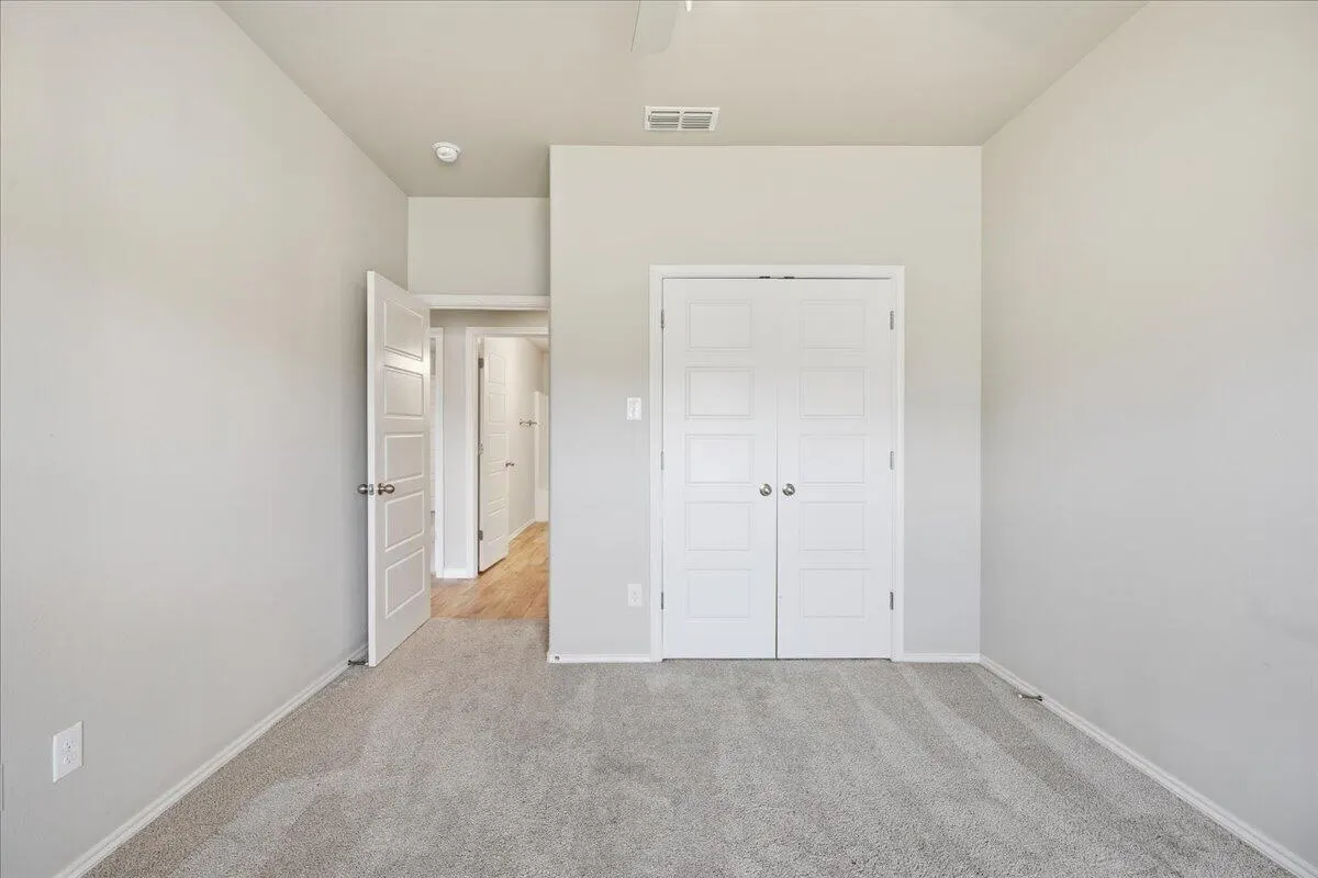 Photo 12 — 5003 Prospect Avenue, Lubbock, TX 79407