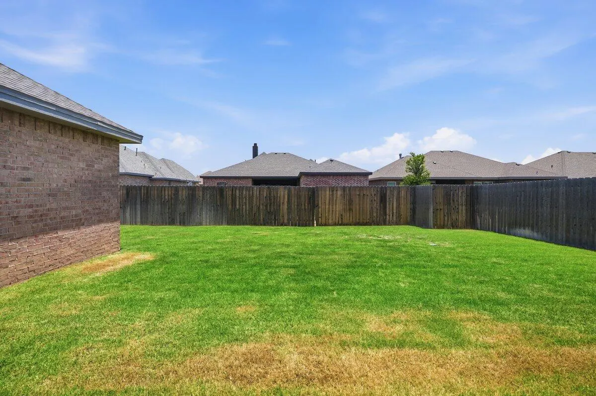 Photo 19 — 5003 Prospect Avenue, Lubbock, TX 79407