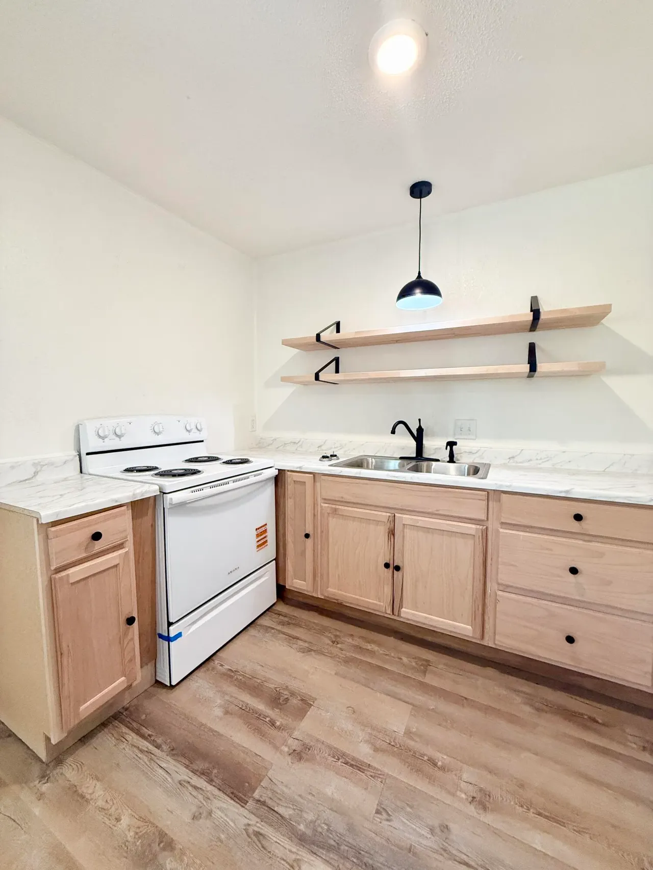 Photo 11 — 1710 9th Street 29, Lubbock, TX 79401