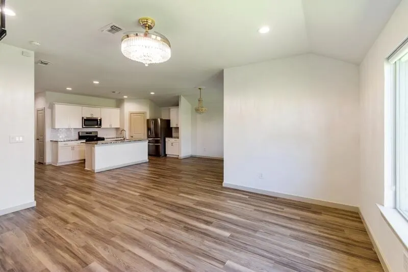Photo 10 — 6830 57th Street, Lubbock, TX 79407