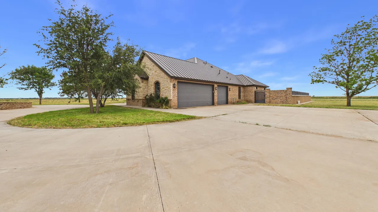 Photo 82 — 7901 N County Road 2140, Lubbock, TX 79415