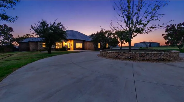 Front exterior — 7901 N County Road 2140, Lubbock, TX 79415