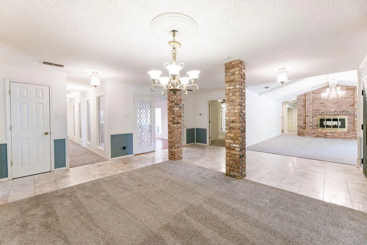 Photo 26 — 305 Wayne Avenue, Lubbock, TX 79416