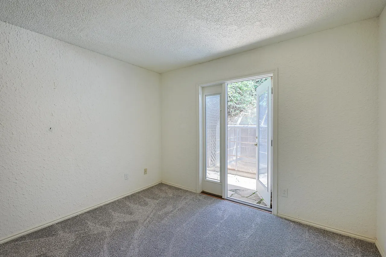 Photo 72 — 305 Wayne Avenue, Lubbock, TX 79416