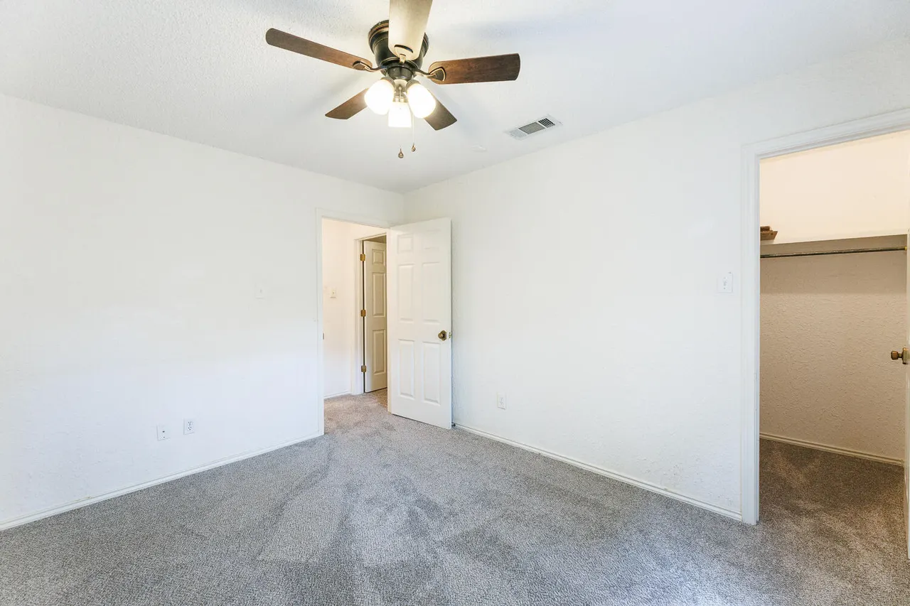 Photo 77 — 305 Wayne Avenue, Lubbock, TX 79416