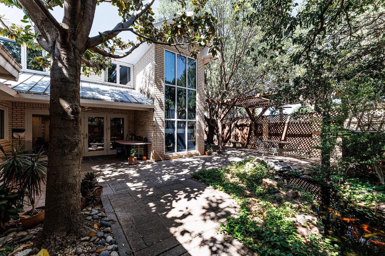 Photo 84 — 305 Wayne Avenue, Lubbock, TX 79416