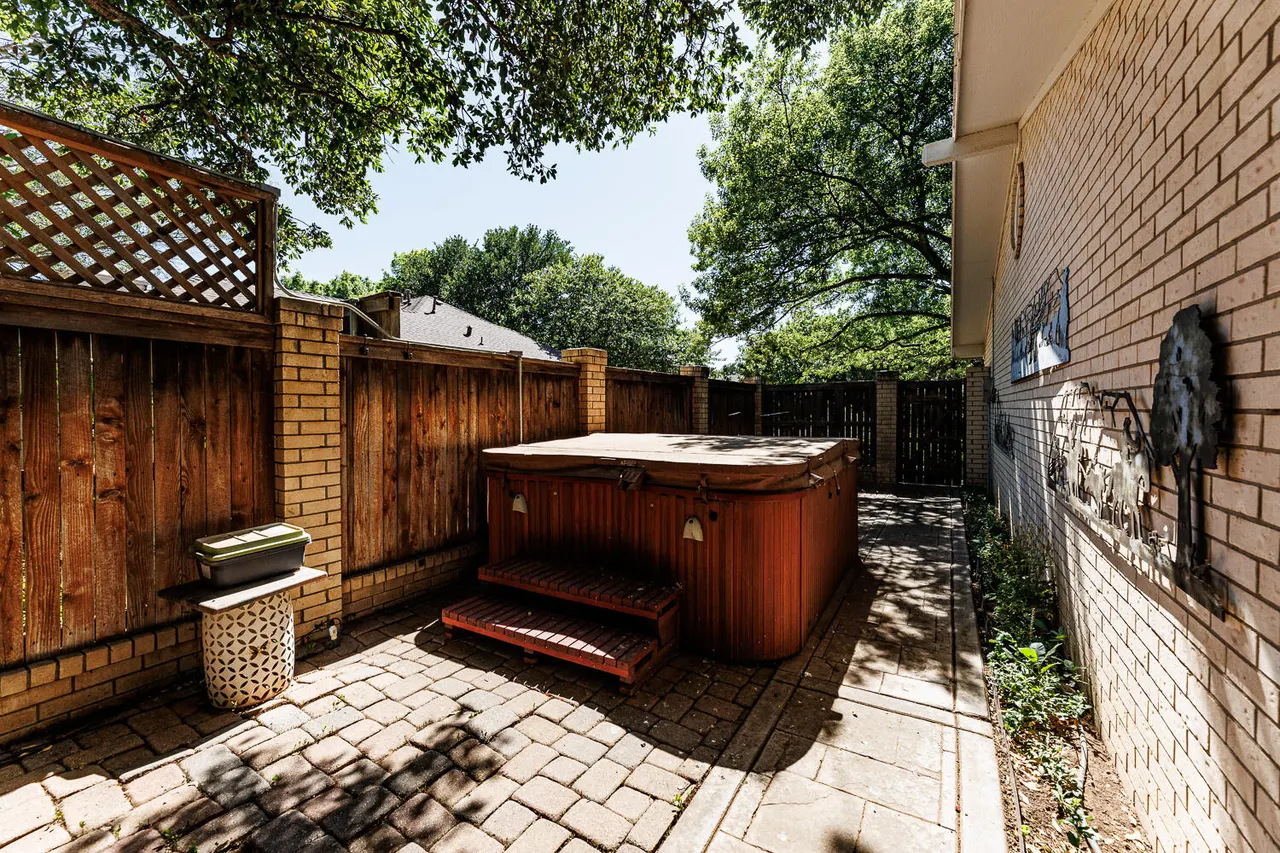 Photo 91 — 305 Wayne Avenue, Lubbock, TX 79416