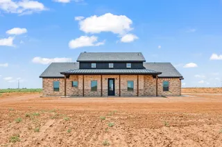 Sold home at 7311 N F M 1729