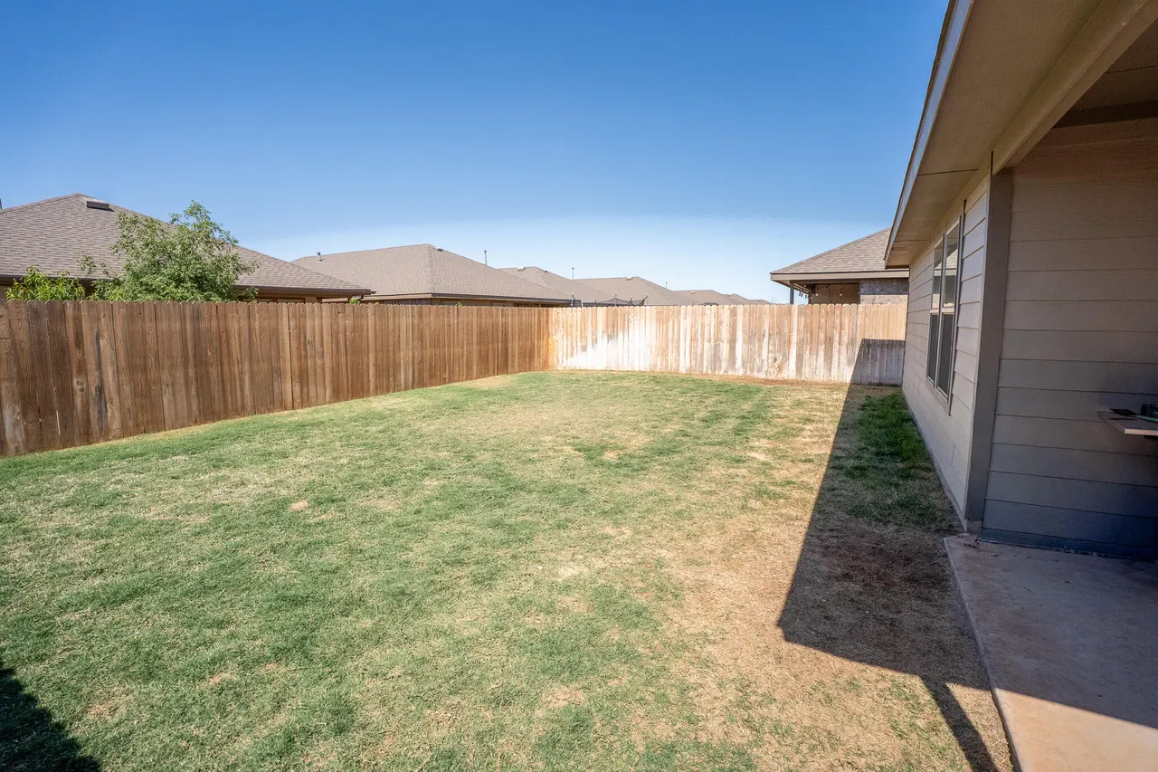 Photo 24 — 7418 9th Street, Lubbock, TX 79416