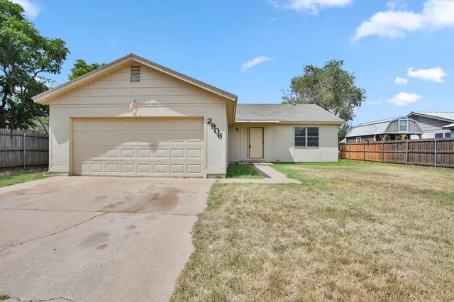 Front exterior — 2906 93rd Street, Lubbock, TX 79423