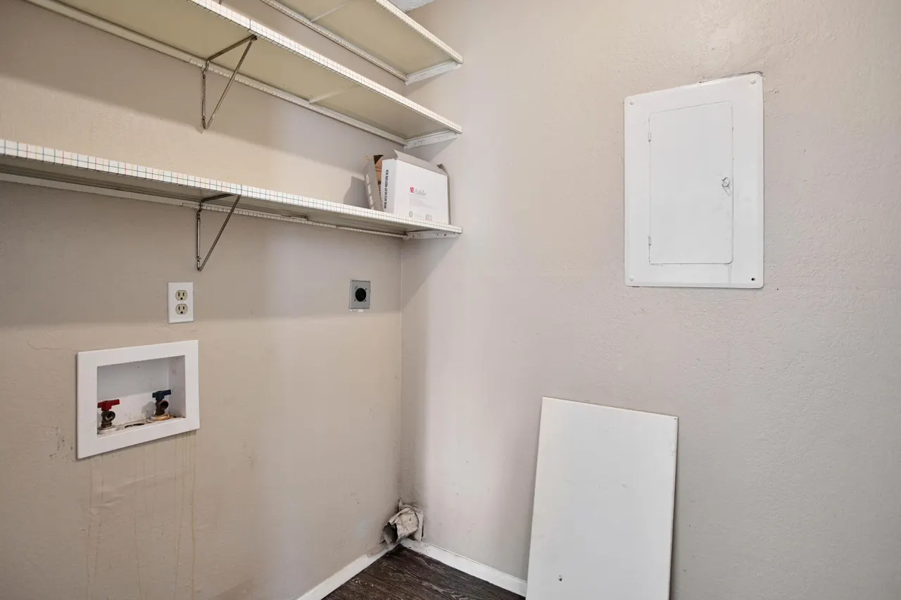 Photo 17 — 2906 93rd Street, Lubbock, TX 79423