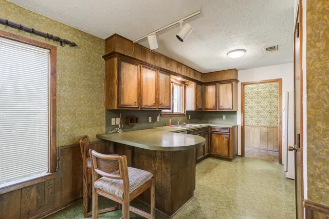 Photo 3 — 5723 36th Street, Lubbock, TX 79407