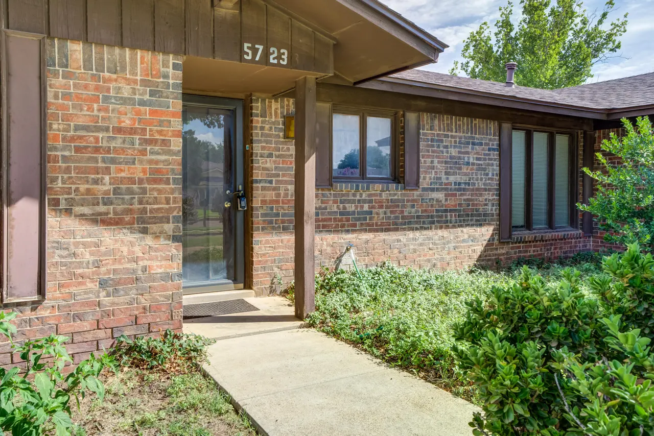 Photo 8 — 5723 36th Street, Lubbock, TX 79407