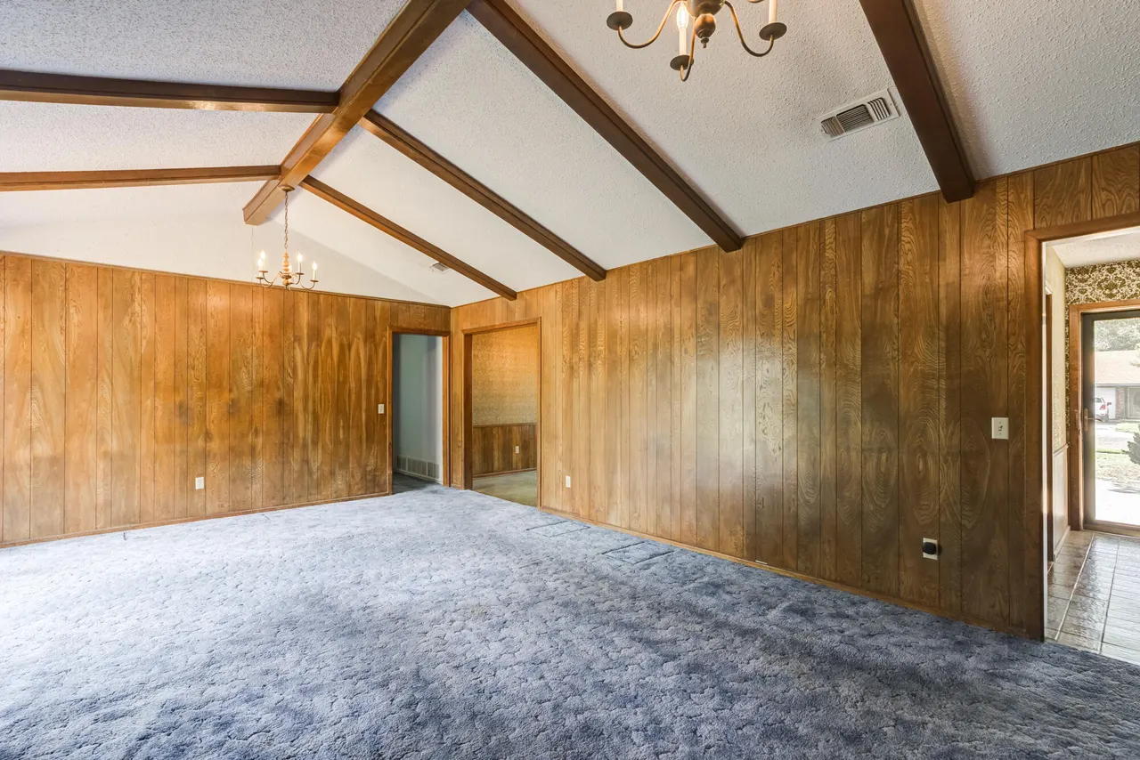 Photo 13 — 5723 36th Street, Lubbock, TX 79407