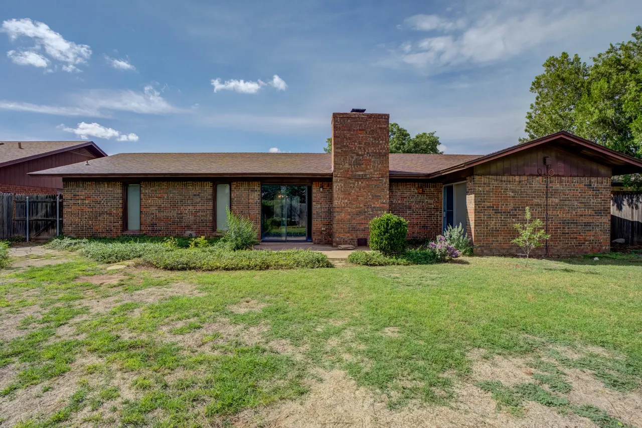Photo 40 — 5723 36th Street, Lubbock, TX 79407
