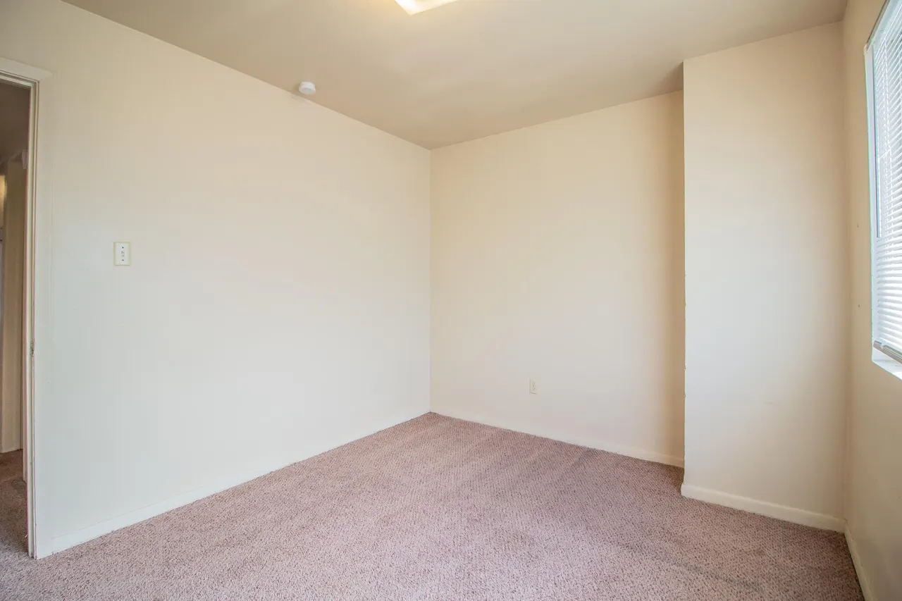 Photo 5 — 2500 W 26th Street #4, Plainview, TX 79072