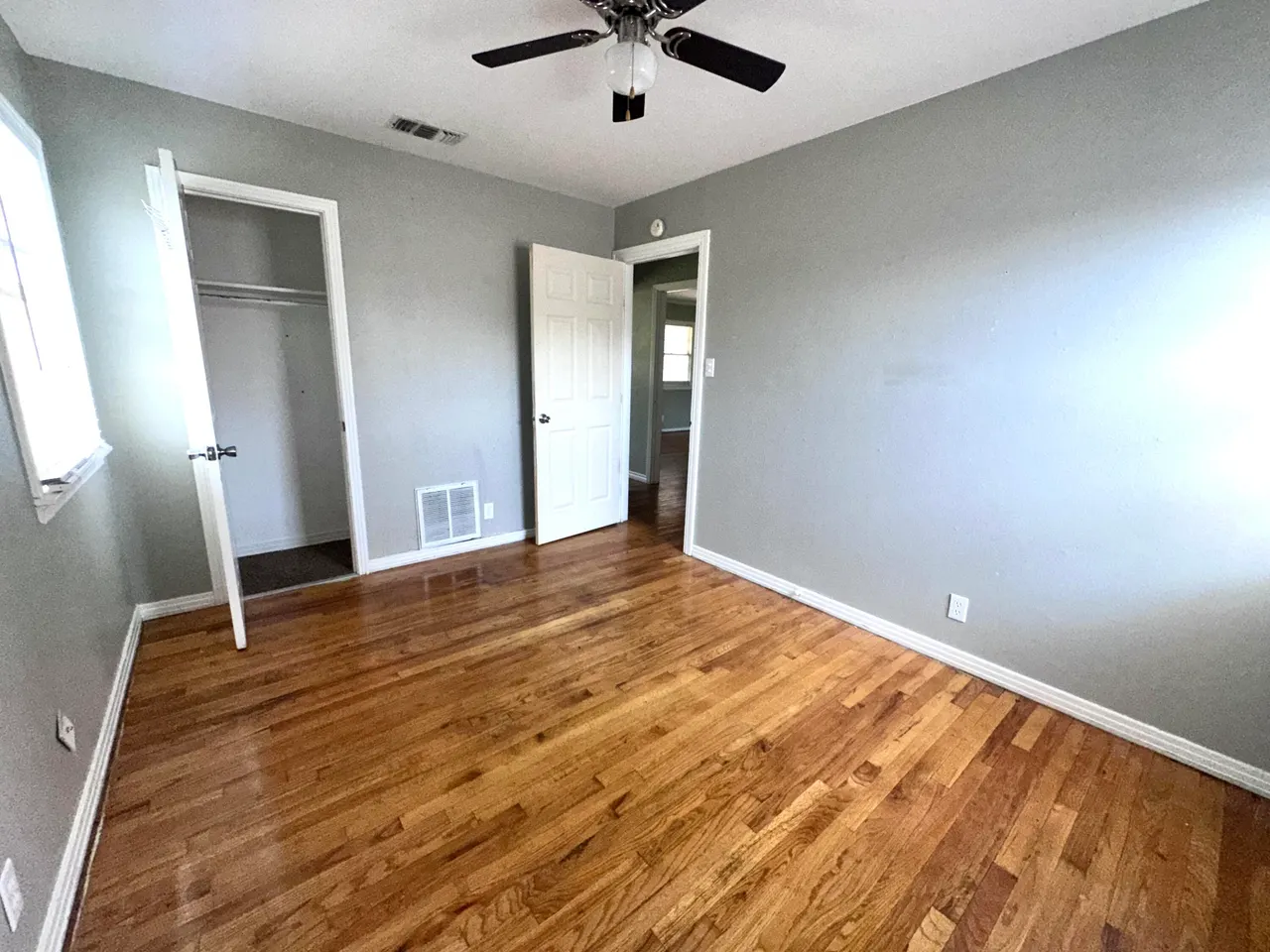 Photo 7 — 6501 Avenue T, Lubbock, TX 79412