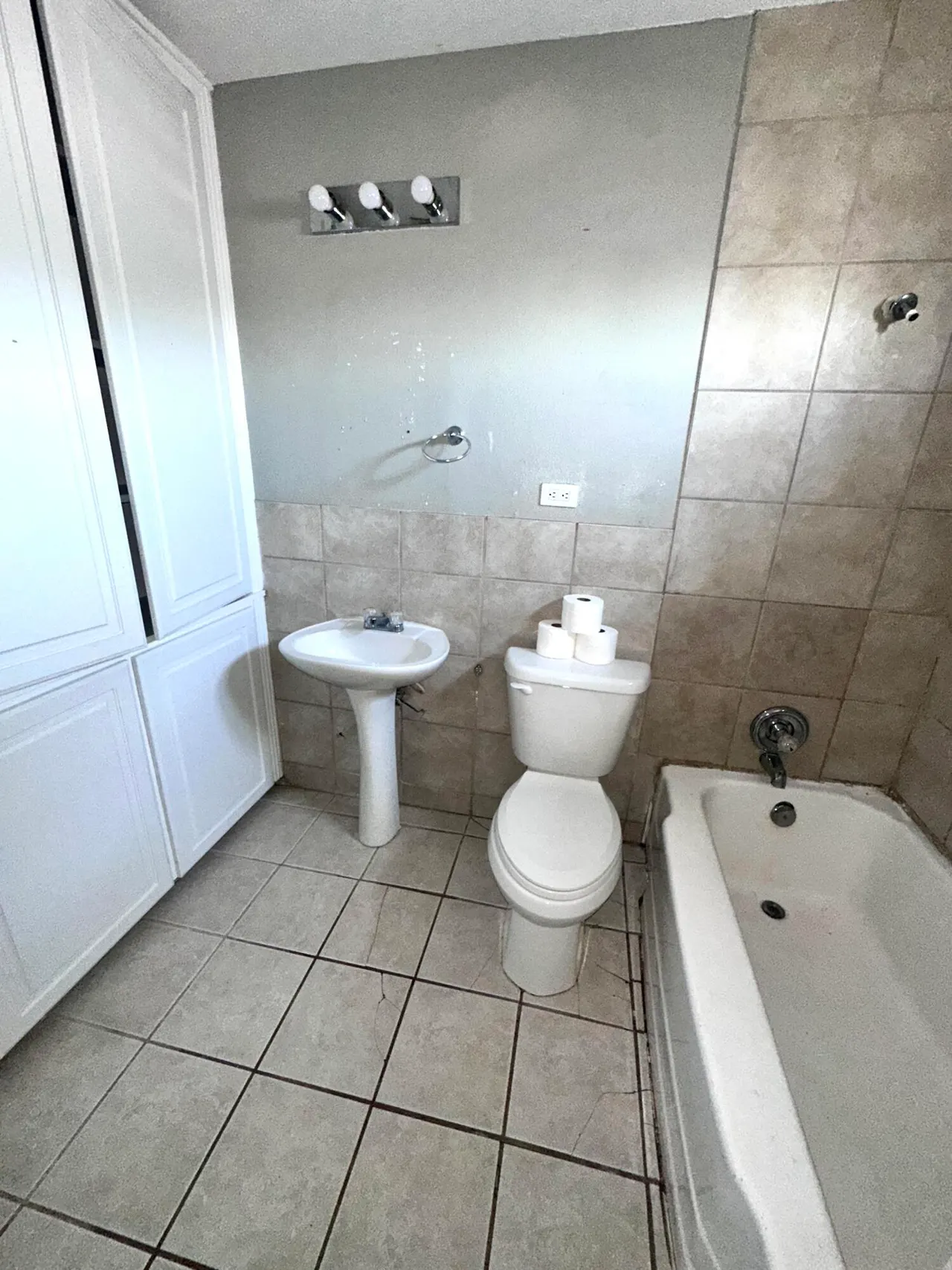 Photo 11 — 6501 Avenue T, Lubbock, TX 79412