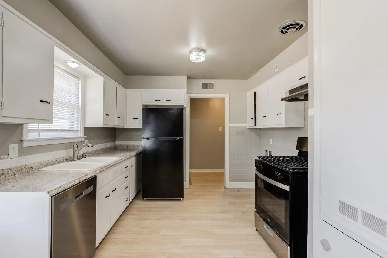 Photo 4 — 4213 38th Street, Lubbock, TX 79413