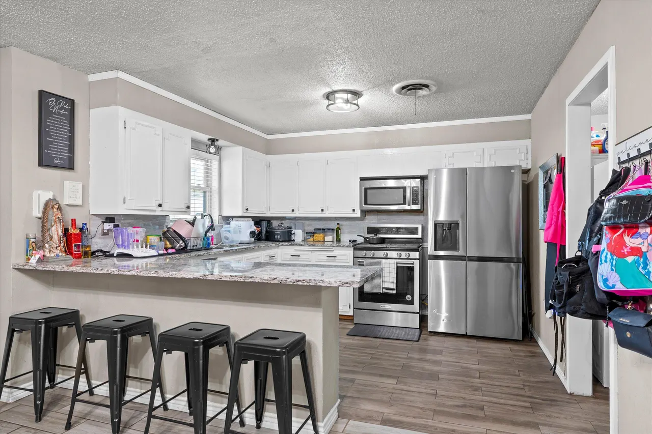 Photo 8 — 404 E 4th Street, Denver City, TX 79323