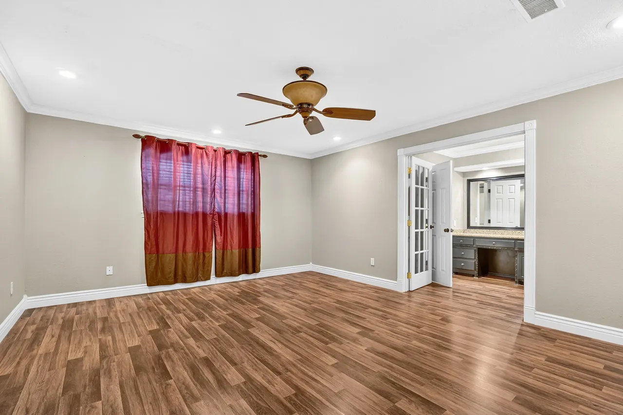 Photo 16 — 4017 69th Street, Lubbock, TX 79413