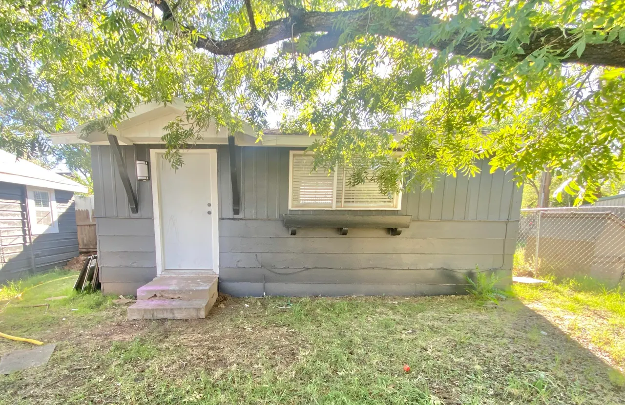 Photo 14 — 2123 21st Street, Lubbock, TX 79411