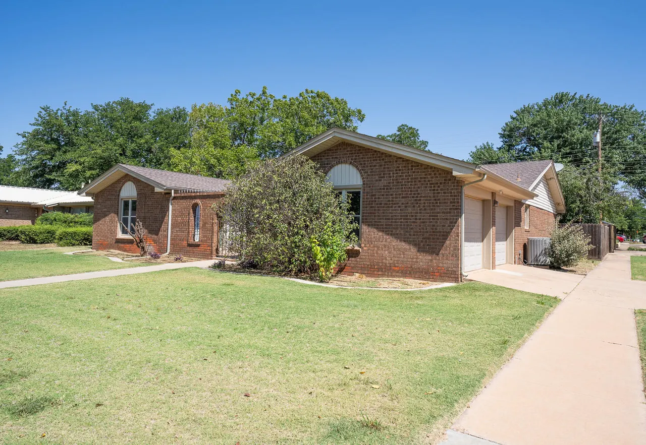 Photo 23 — 3202 69th Street, Lubbock, TX 79413