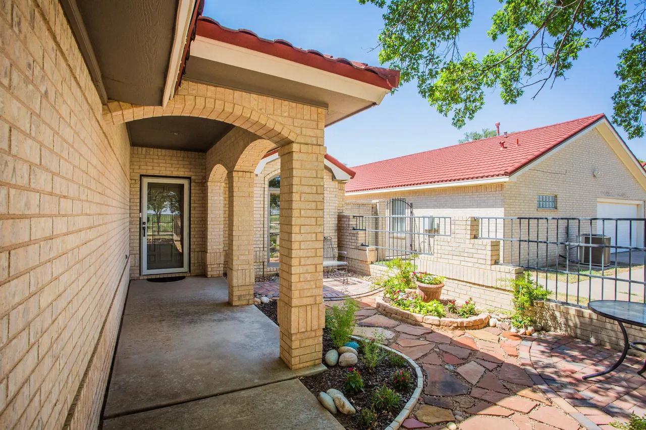 Photo 5 — 2711 Regis Street, Lubbock, TX 79415