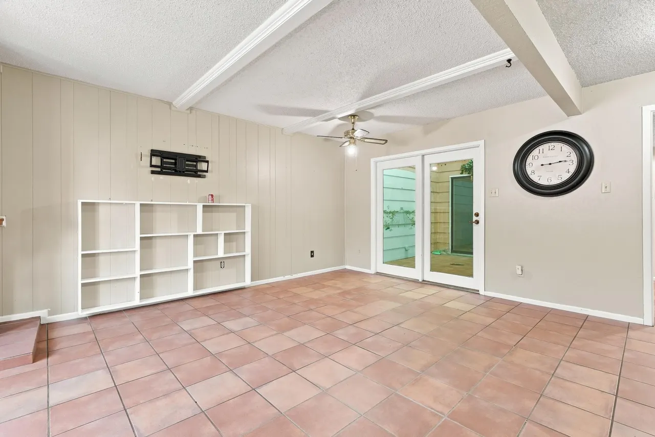 Photo 4 — 5753 38th Street, Lubbock, TX 79407