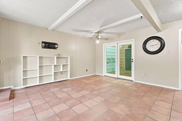 Photo 4 — 5753 38th Street, Lubbock, TX 79407