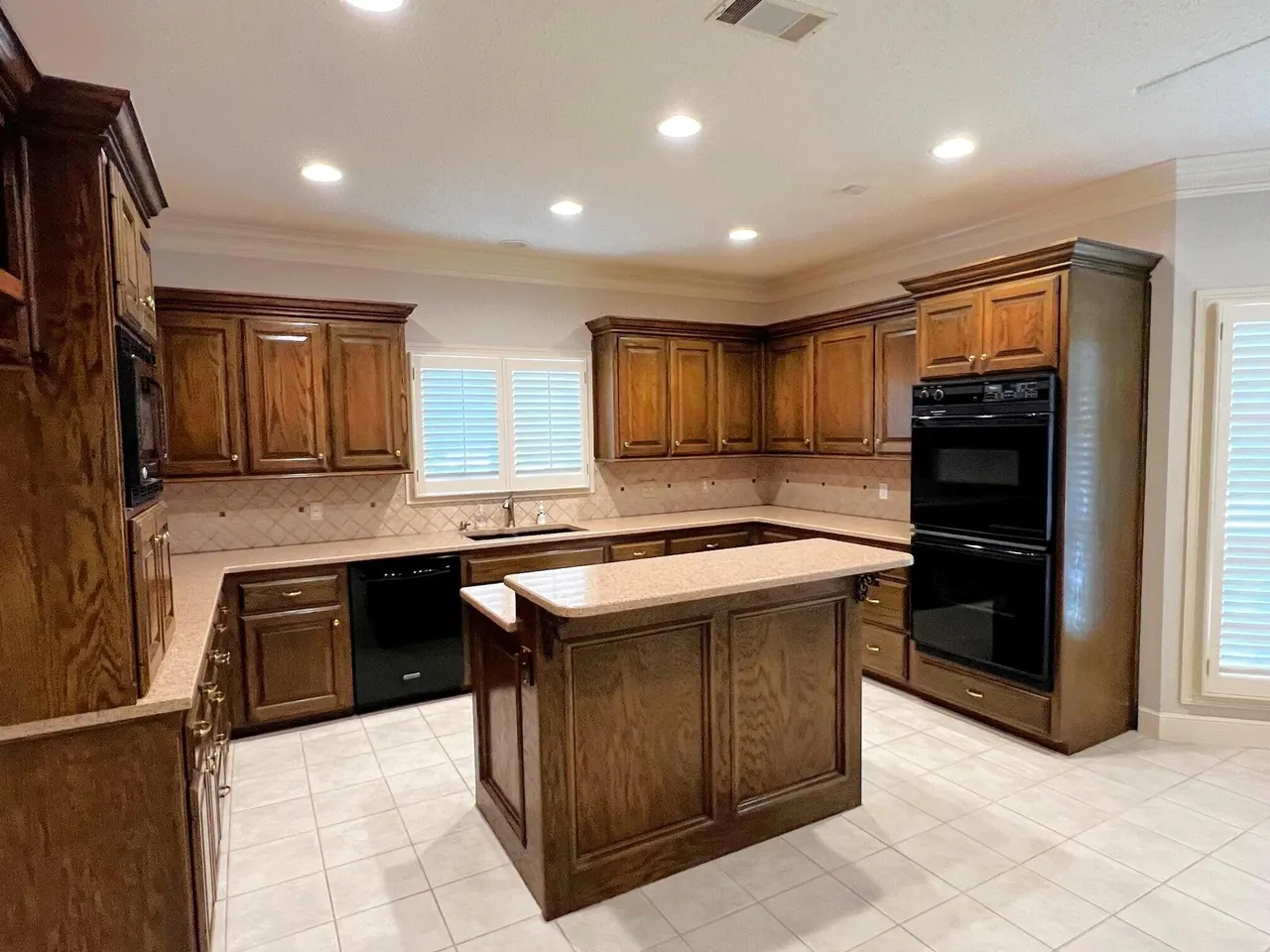 Photo 4 — 4020 75th Place, Lubbock, TX 79423