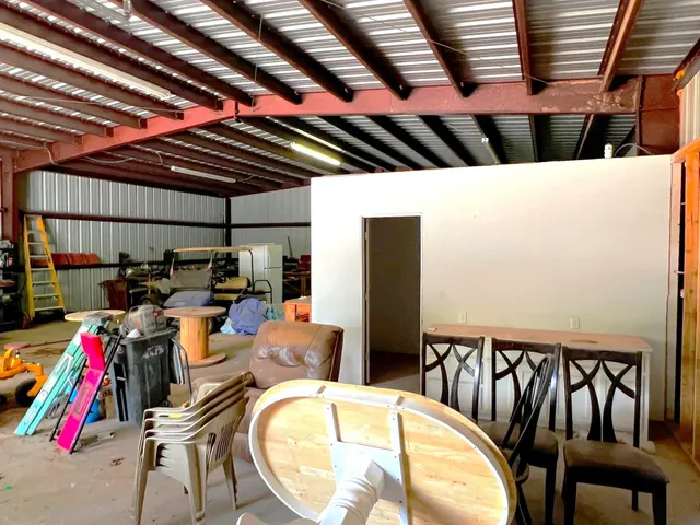 Photo 8 — 7201 61st Street, Lubbock, TX 79407