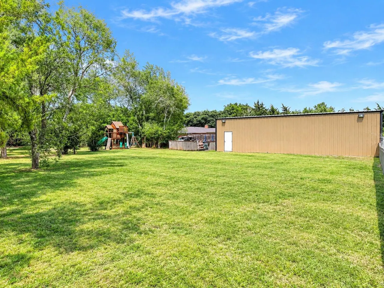 Photo 11 — 7201 61st Street, Lubbock, TX 79407