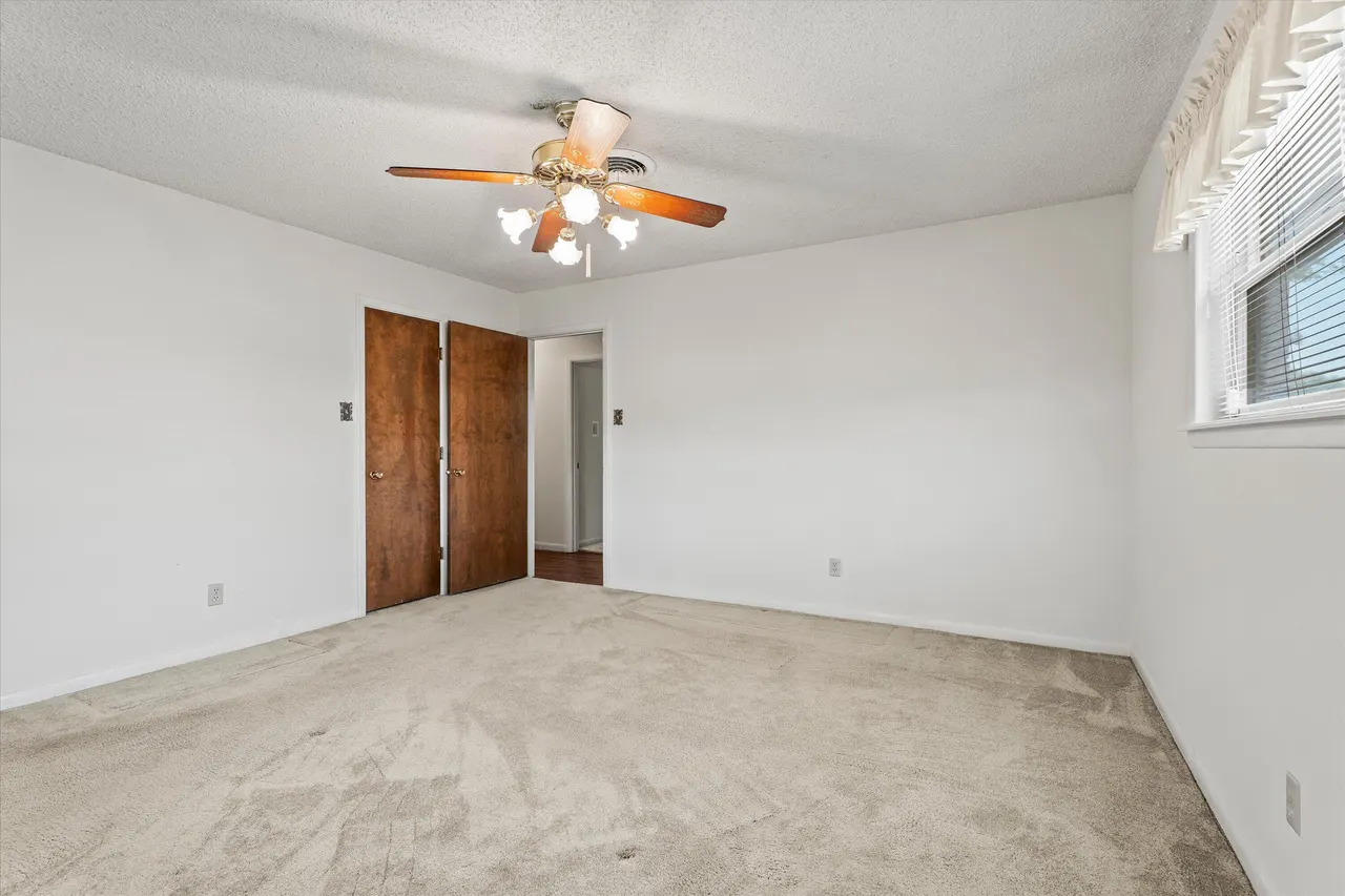 Photo 14 — 206 Redwood Lane, Levelland, TX 79336