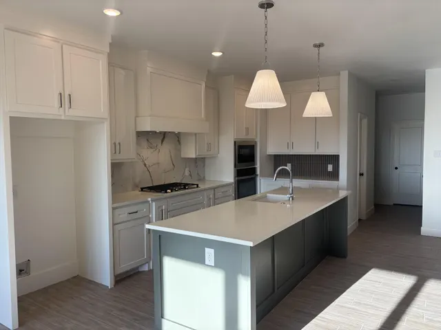 Photo 8 — 3421 143rd Street, Lubbock, TX 79423