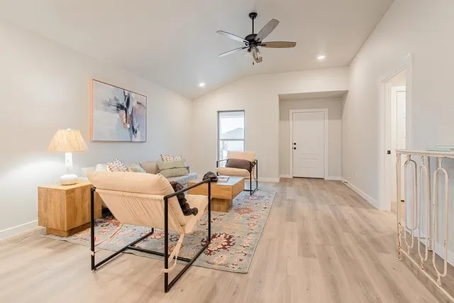 Photo 2 — 5548 Auburn Street, Lubbock, TX 79416