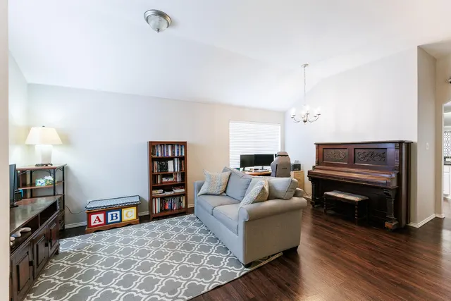 Photo 5 — 5213 Itasca Street, Lubbock, TX 79416