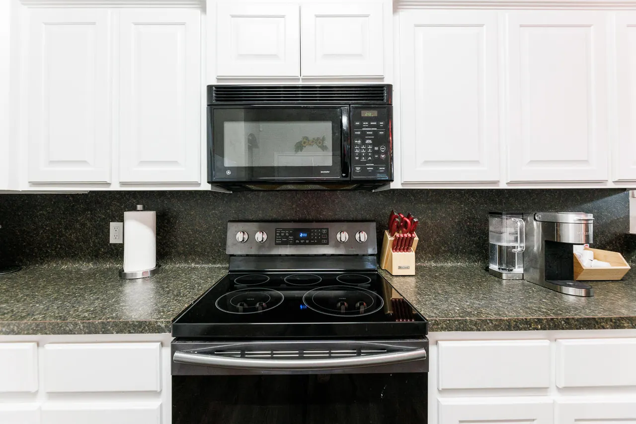 Photo 12 — 5213 Itasca Street, Lubbock, TX 79416