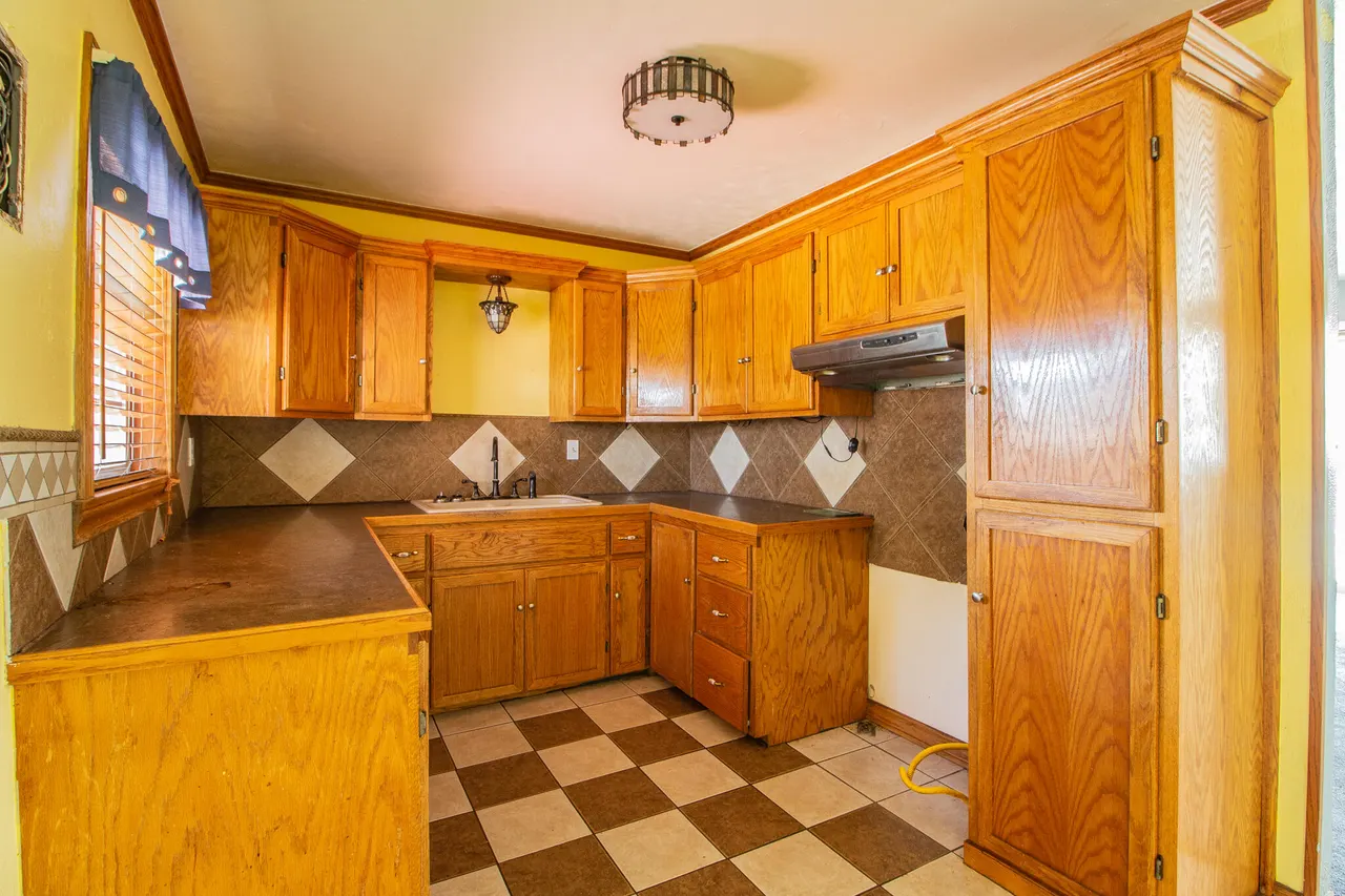 Photo 9 — 3014 Shallowater Drive, Lubbock, TX 79415