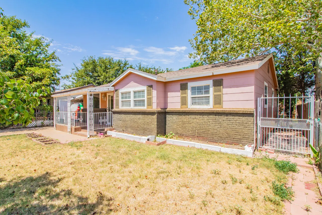 Photo 2 — 3014 Shallowater Drive, Lubbock, TX 79415