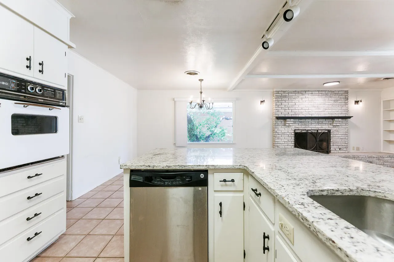 Photo 20 — 4618 30th Street, Lubbock, TX 79410