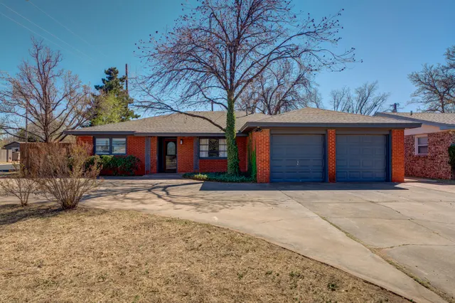 Photo 6 — 2101 64th Street, Lubbock, TX 79412