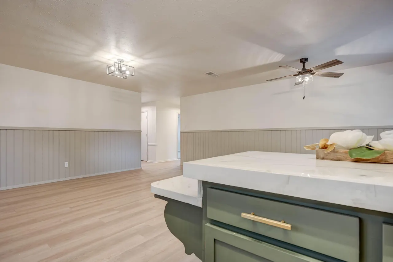 Photo 15 — 2101 64th Street, Lubbock, TX 79412