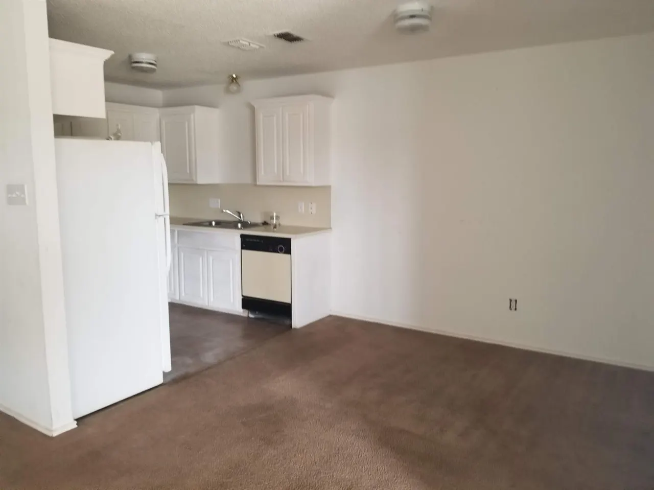 Photo 4 — 1913 S Loop 289, Lubbock, TX 79423