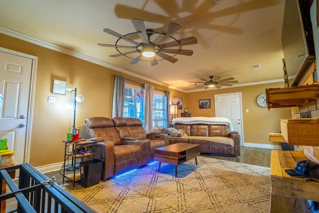 Photo 7 — 1521 E 1st Street, Petersburg, TX 79250